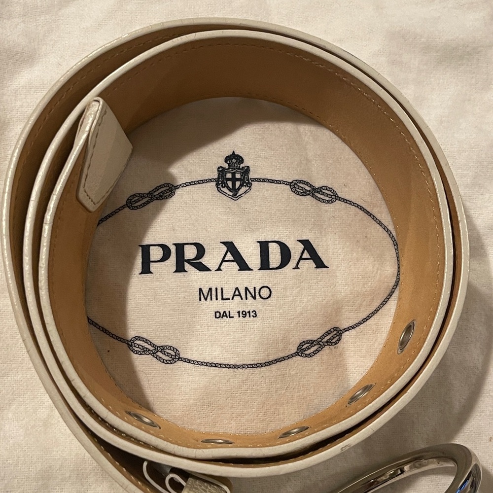 Prada Off-White Leather Belt with Silver Ring Buckle - Picture 5 of 11